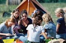 Как отправить ребенка в лагерь бесплатно